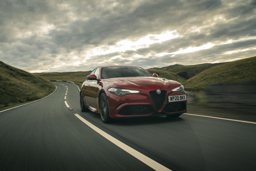  Alfa Romeo Giulia Quadrifoglio (952) 2020 года  (UK) (фото 30 из 34)